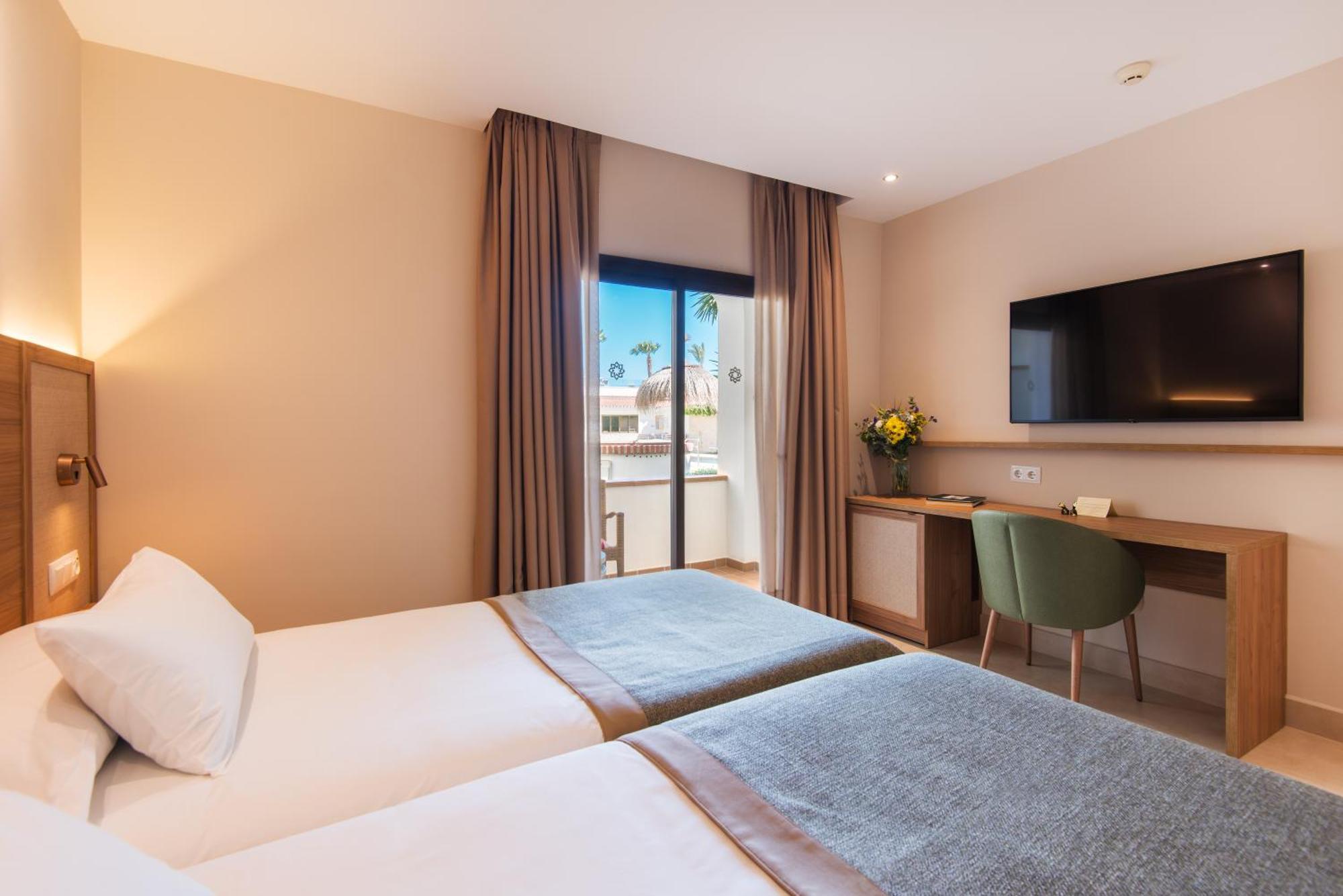 Hotel Tarik Torremolinos Ngoại thất bức ảnh