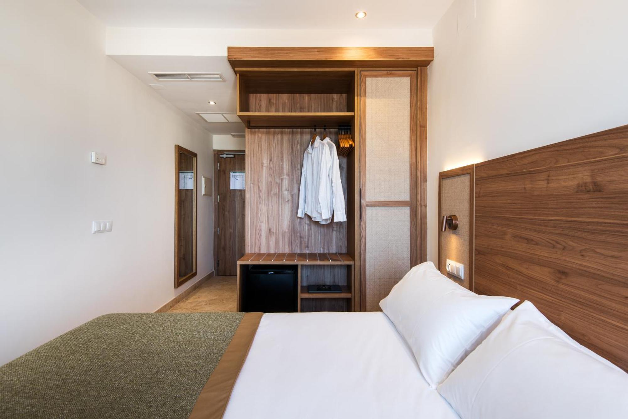 Hotel Tarik Torremolinos Ngoại thất bức ảnh